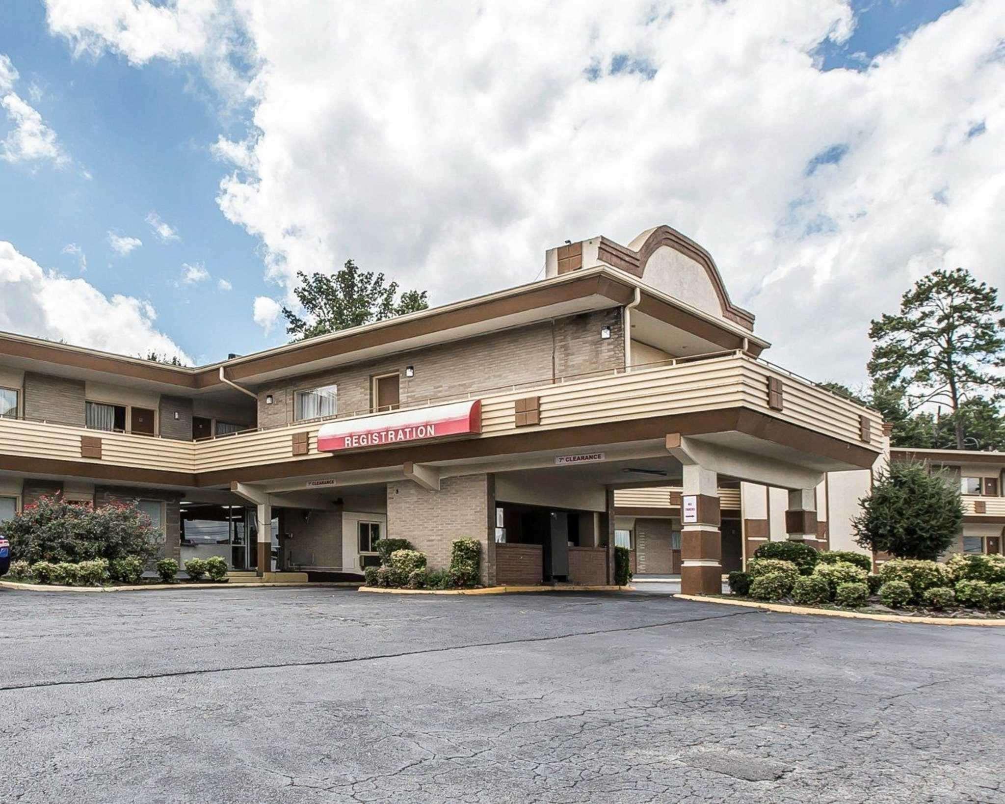 Econo Lodge Macon Exterior photo