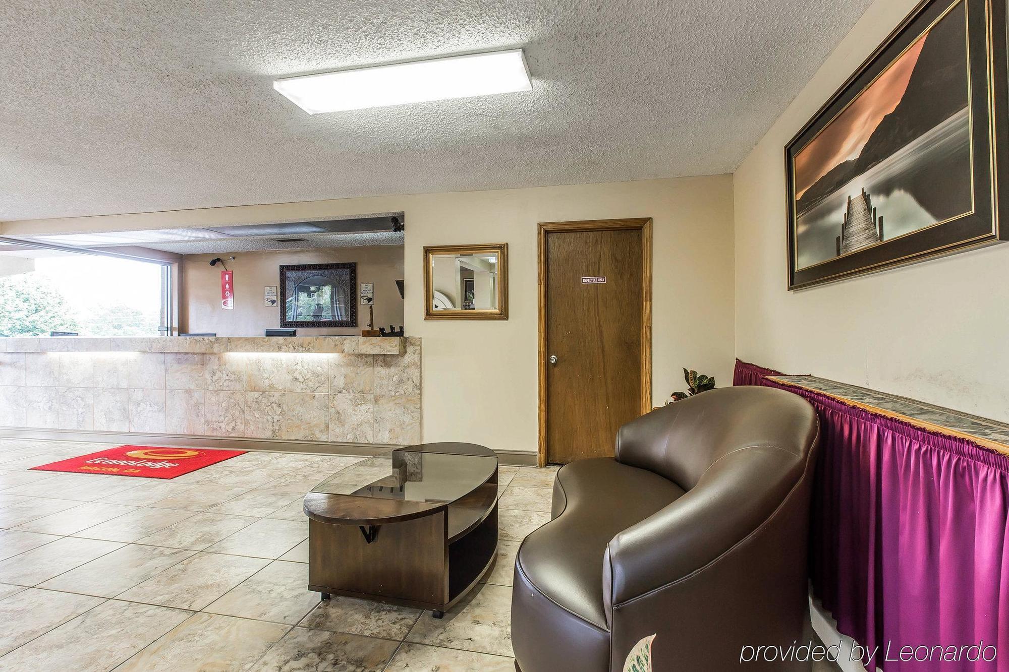 Econo Lodge Macon Exterior photo